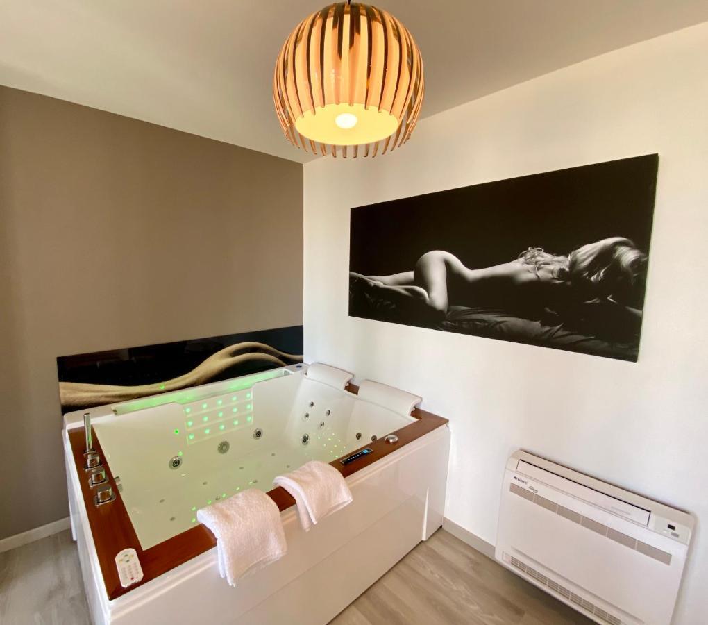 La Vague Tendresse - Vue - Jacuzzi & Sauna Apartment Le Treport